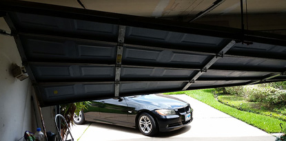 Garage Door Offtrack Repair Tigard